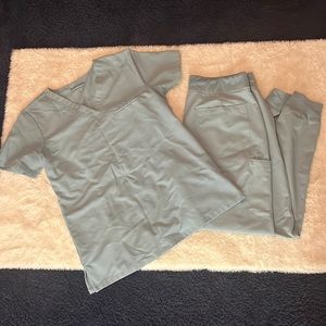 Tourmaline Mandala Scrub Top